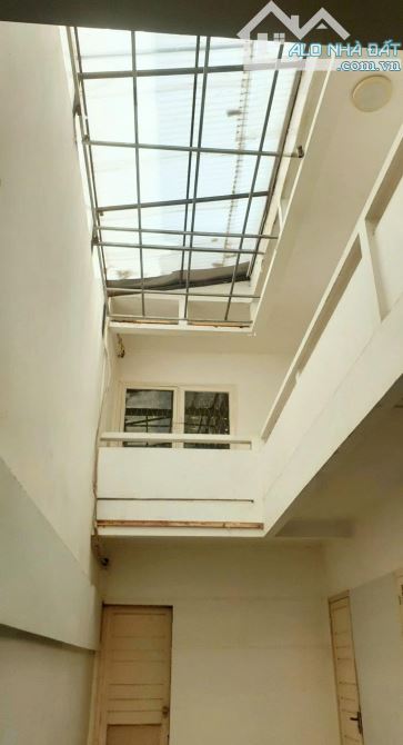 Bán Nhà Lớn Nguyễn Trọng Tuyển, P.Phú Nhuận – 130m², 14 Phòng, Giá 38 Tỷ - 3