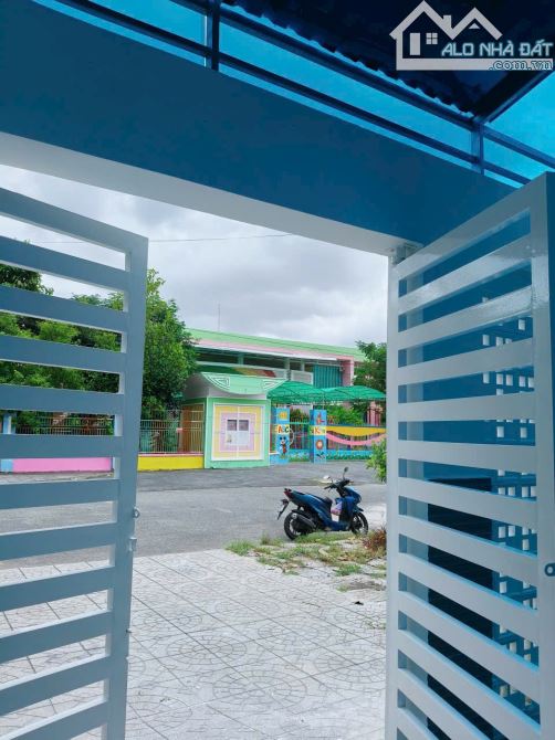BÁN NHÀ 1T1Lửng, MẶT TIỀN - KDC Bình Nhựt (12Ha8). Đối  diện cổng TRƯỜNG HỌC - 3