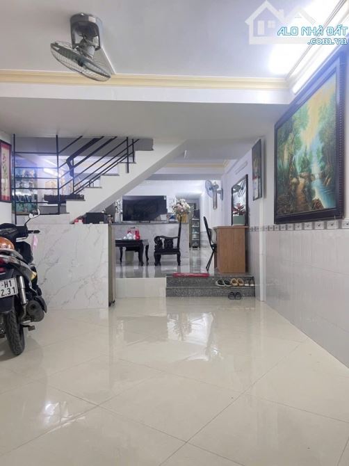 🌟 CỰC HIẾM – QUẬN 7, NHÀ MẶT TIỀN HẺM XE HƠI MÀ CÓ 5 TỶ 💥 - 3