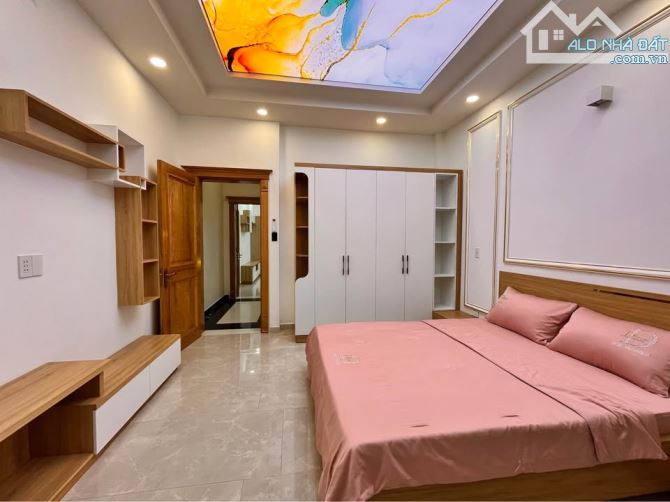 Bán nhà đẹp 2 Tầng ngay Bệnh Viện Xuyên Á, 80m2, SHR, Gía chỉ 2 Tỷ. - 3