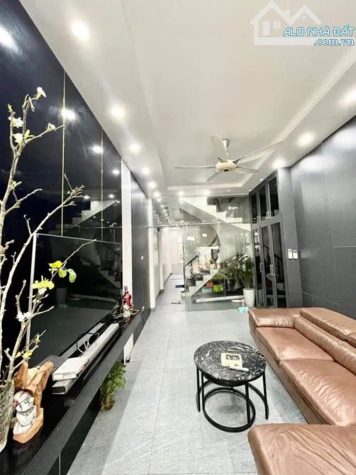 TRẦN CUNG – CẦU GIẤY – 50m² – 4 TẦNG – MẶT TIỀN 3,3M – MẶT PHỐ ĐẮC ĐỊA - GIÁ 14,8 TỶ - 3