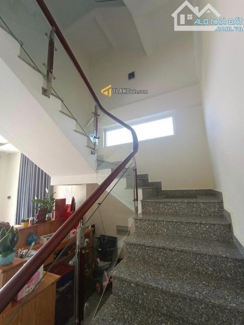 Villa sân vườn mini đã hoàn công  Mặt tiền Kqh Trần Anh Tông vị trí đắc địa Đà Lạt - 3