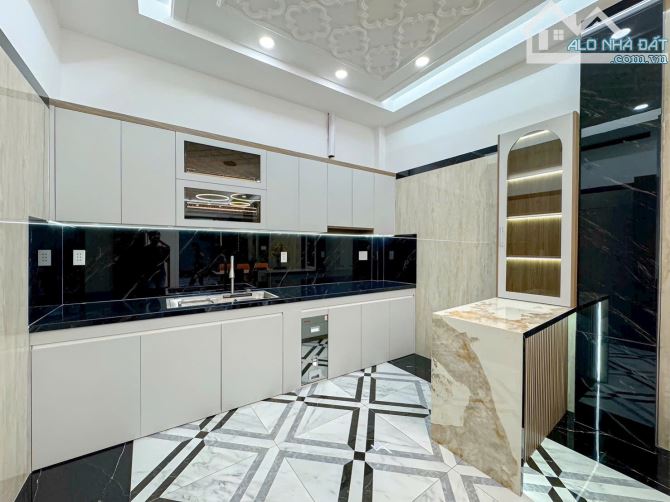 👉Bán nhà đẹp ,Trần Văn Khánh ,Tân Thuận ,Quận 7,dt:5x11m,giá hơn 6ty - 3