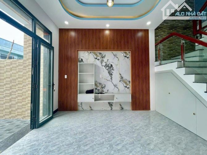 Bán nhà lầu vừa hoàn thiện cách ngã tư Tân Bình -Vĩnh Cửu chỉ 1p di chuyển - 3
