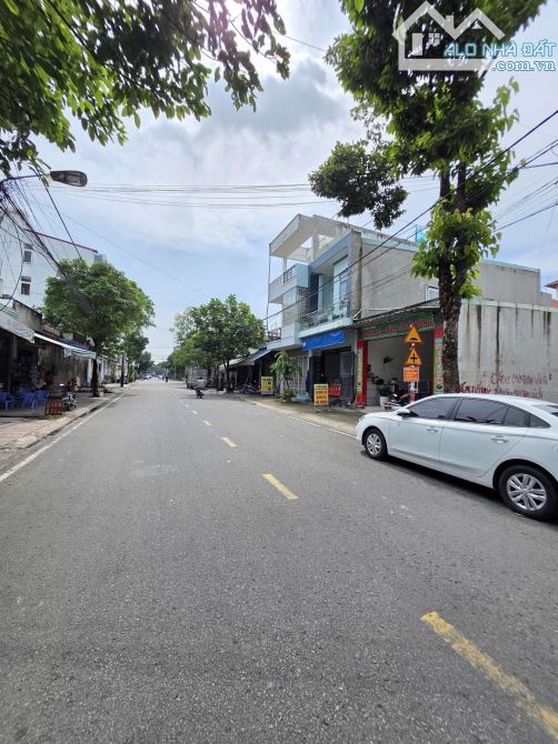 nhà MT kinh doanh 90m2 4ty8 TL, KDC Việt Sing, p.An Phú, Tp.Thuận An - 3