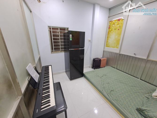 🌹Nhà rẻ P10, Tân Bình - 2 tầng đúc, 4.1m❌️13m. Chỉ nhỉnh 4 tỷ - 3