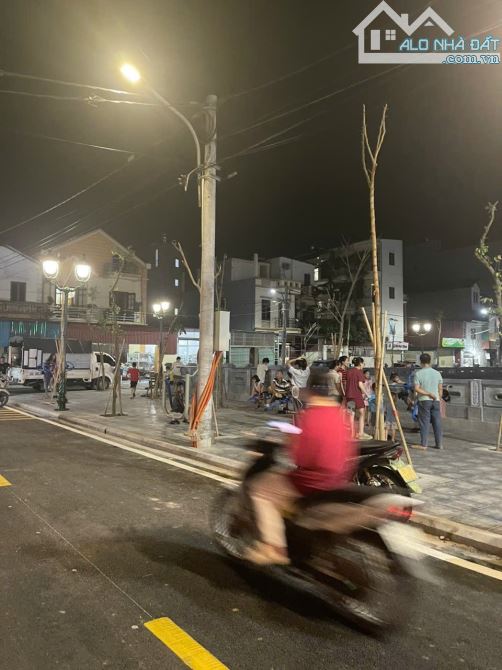 💥 3TỶ 1XX – LÔ GÓC 2 THOÁNG, GẦN CHỢ & HỒ ĐIỀU HÒA CHI ĐÔNG – QUANG MINH, HÀ NỘI - 3