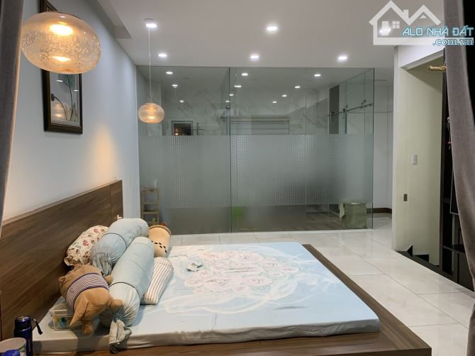 Giảm giá 1 tỷ, bán nhà Melosa Khang Điền, full nội thất cao cấp, ngang 6m, gần công viên - 3