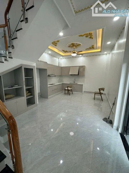 Nhà Góc 2 Mặt Tiền – 1 Trệt 2 Lầu, Kiểu Dáng Hiện Đại – Trung Tâm Đông Hòa Chỉ 6,2 Tỷ - 3