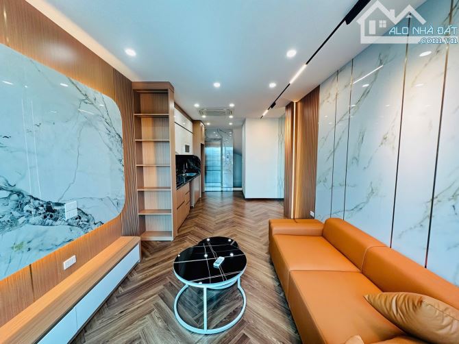 Bán nhà phố Nguyễn Văn Huyên, Cầu Giấy, 58m2, ô tô, thang máy, phân lô, kinh doanh 21 tỷ - 3