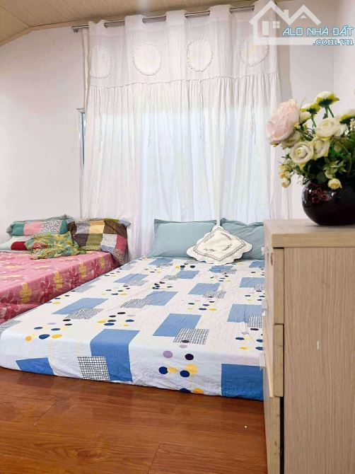 BÁN NHÀ 1T1L (4PN, 4WC, ĐANG CHO THUÊ 20TR/THÁNG) – HẺM OTO PHAN CHU TRINH - 63M² -– 5,9TỶ - 3