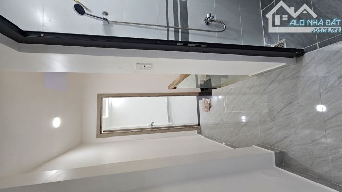 Hẻm Ô tô 1 trục - Âu Dương Lân Q8, 3 Tầng, 4PN MỚI TINH, NHỈNH 5 TỶ - 3