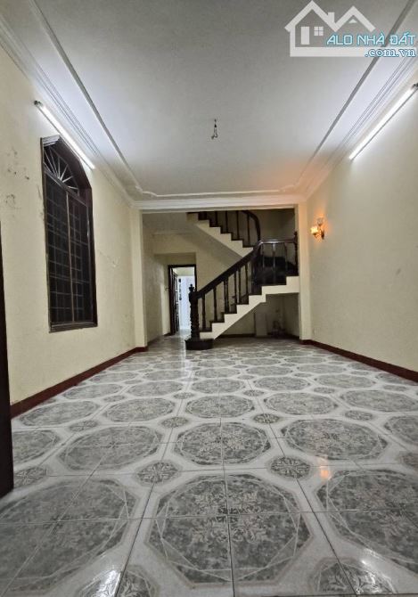 Bán nhà phân lô ô tô vào nhà phố Vương thừa Vũ thanh xuân 60m2. Giá 15.2 tỷ - 2
