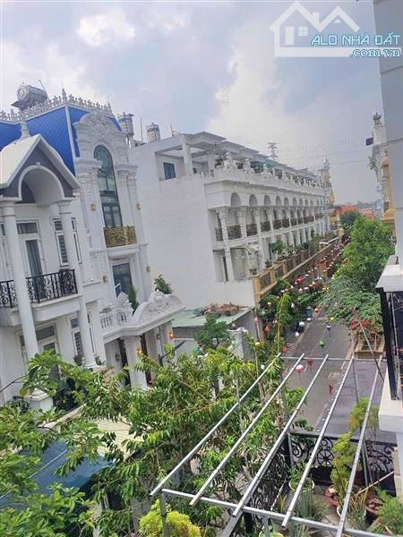 NHÀ ĐẸP 3 TẦNG – ĐƯỜNG SỐ 8 - BÌNH TÂN – KHU NHÀ VIP - 72M² - SỔ VUÔNG A4. - 3