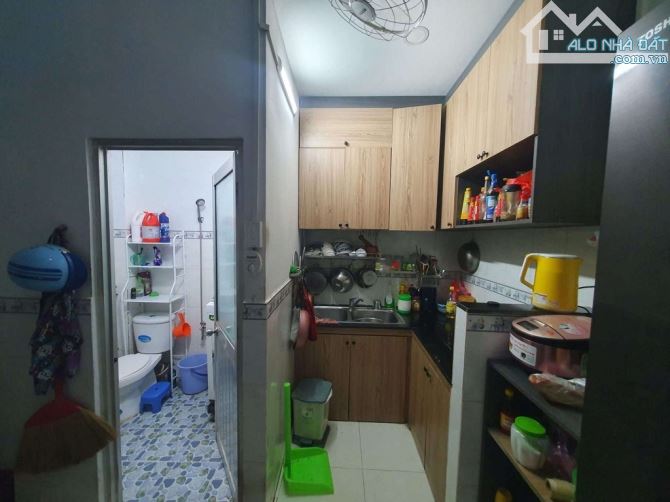 Bán nhà hẻm 103 Nguyễn Thị Thập P Tân Phú Quận 7. 30m2 - 3