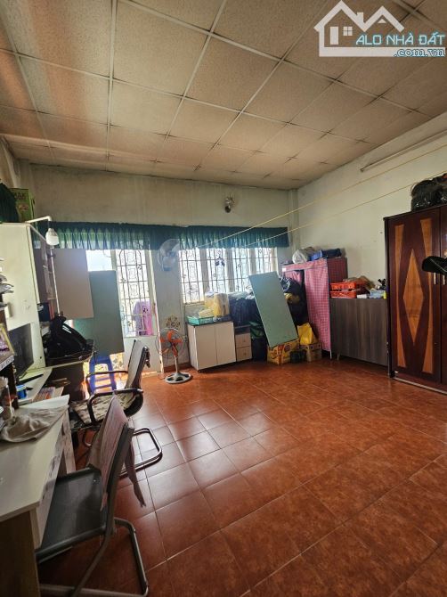 Bán nhà chiều ngang 19m dài 7m gần trường học Nguyễn Hữu Cầu hóc môn - 3