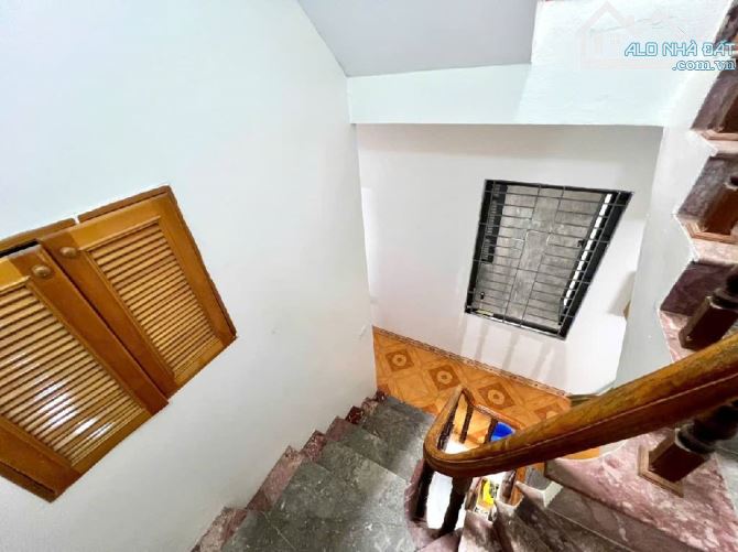 Bán nhà đẹp PHÂN LÔ Ô TÔ Văn Quán Nguyễn Trãi Hà Đông 42m2, giá thấp 8,3 tỷ - 3