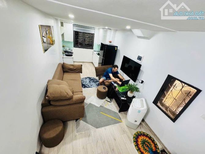 ĐỘI CẤN 22M x7 TẦNG CHỈ 5,85 TỶ-LÔ GÓC,3 THOÁNG,NGÕ THÔNG,GẦN PHỐ,TRƯỚC NHÀ 4M - 3