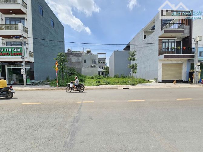 Đất mặt tiền trục chính khu tái định cư Đông Hòa C, phường Đông Hòa, Tp Dĩ An - 3