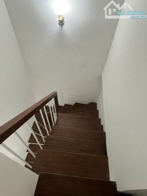 BÁN NHÀ NGUYỄN KHOÁI – 46M² – 2 TẦNG – GIÁ CHỈ 3,2 TỶ – PHÁP LÝ CHUẨN - 3