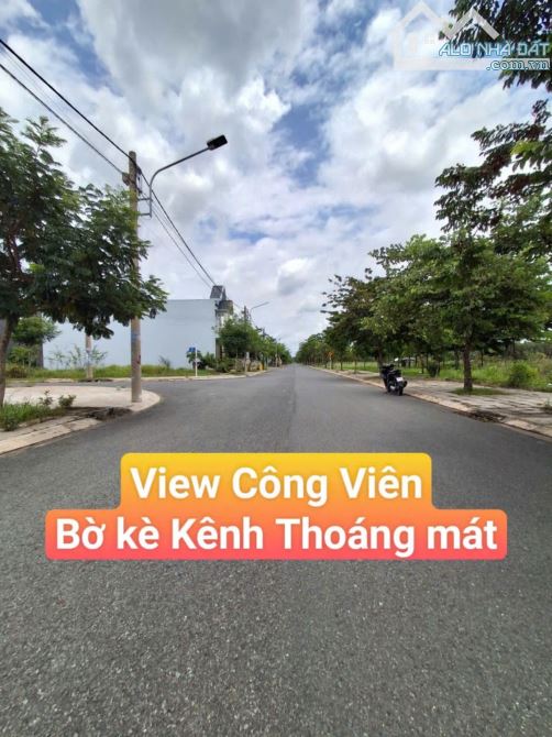 HIẾM, Nền Góc 2 mặt tiền đường, View công viên Cây Xanh bờ Kênh - 3