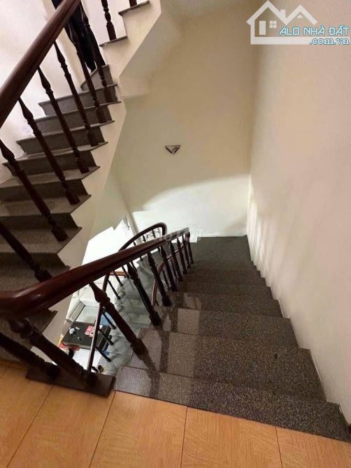 Bán nhà 3 tầng đường 7m5 Hàn Thuyên. Dt 75m2 ngang 4m5 sát Vinmec, 30/4 vị trí đẹp - 3