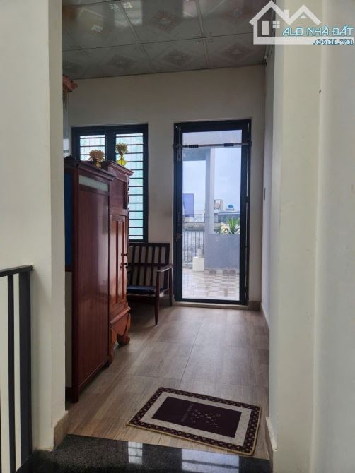 Bán nhà 3 tầng kiệt oto nhỏ Nguyễn Như Hạnh, Hoà Minh, Đà Nẵng giá chỉ 3,55 tỷ - 3