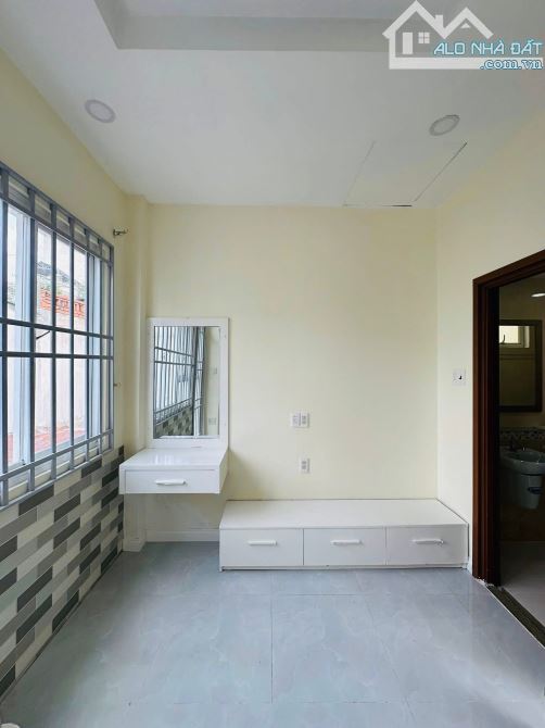 Bán nhà đẹp Sư Vạn Hạnh Quận 5, 3 tầng, 4x5m giá chỉ 3.38 tỷ - 3