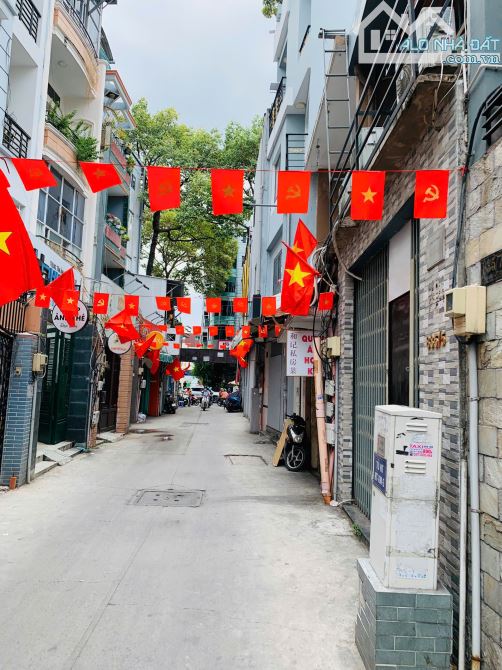 CHỈ 7.x TỶ – HẺM OTO DT GẦN 55m2 – 2 TẦNG TIỆN XÂY MỚI - TRUNG TÂM Q.5 - 3