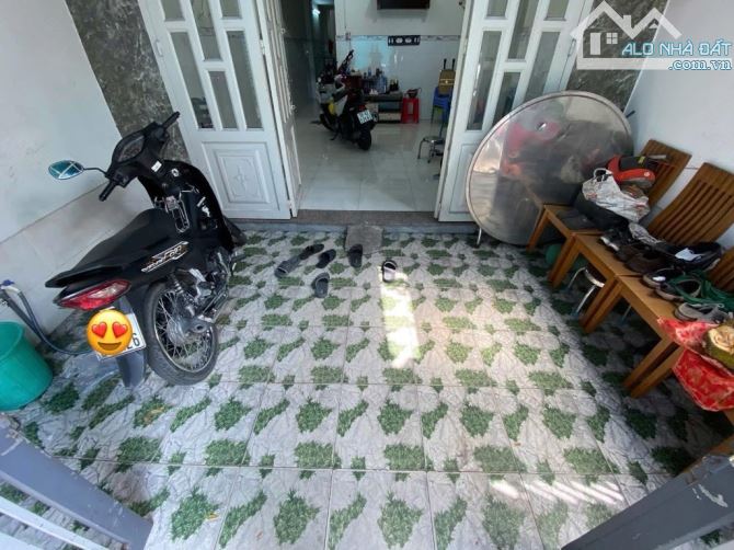 NGANG 4 DÀI 17 - NHÀ BÁN ĐƯỜNG SỐ 12 (LÊ VĂN QUỚI VÀO) P.BHHA HẺM 7M GIÁ 6,4 TỶ TL - 3