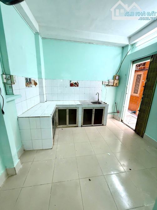 Căn góc hẻm thông 28C DƯƠNG BÁ TRẠC P. Chánh Hưng. Giá 4,68 tỷ TL - 3