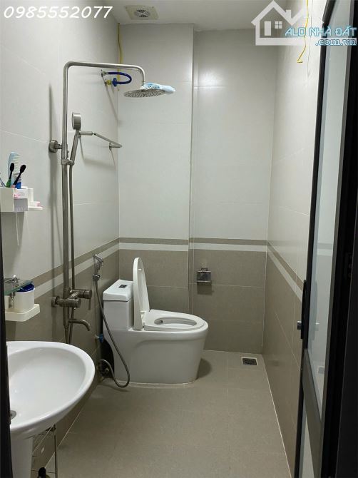 CẦN BÁN GẤP: NHÀ MỚI - ĐẸP- HIỆN ĐẠI – GIA QUẤT, LONG BIÊN- TẶNG 1 CÂY VÀNG - 3