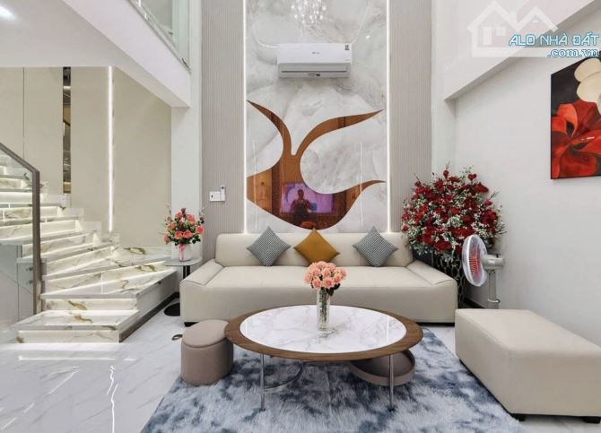 SỞ HỮU NGAY CĂN NHÀ PHỐ ĐẸP MÊ LY ĐƯỜNG TRẦN QUỐC THẢO, QUẬN 3 CHỈ VỚI 6,89TỶ/73M2. SHR - 3