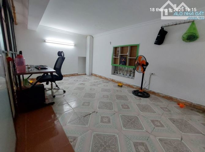 Mặt phố Vân Nội, chủ nhờ bán nhà, 65m2, mt5m, 4T, 4N, 1 gác xép, 12, x... tỷ, Đông Anh. - 3