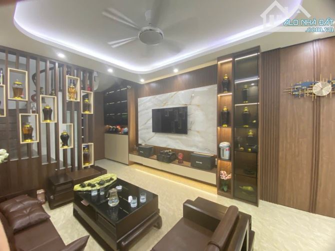 CỰC HOT! MẬU LƯƠNG - Ô TÔ TRÁNH - PHÂN LÔ - VỈA HÈ, DT 50m x 4T, MT 4m - 3