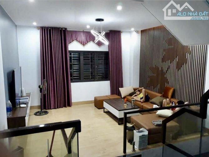 BÁN NHÀ 3 TẦNG - MẶT TIỀN HOÀI THANH, NGŨ H SƠN, VIEW NGẮM PHÁO HOA SÔNG HÀN - CHỈ 13.2 TỶ - 3