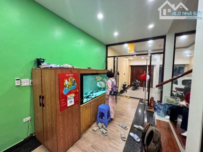 🏡 Bán Nhà Phố Thọ Tháp – Cầu Giấy - DT: 103m² x 5 tầng - 3