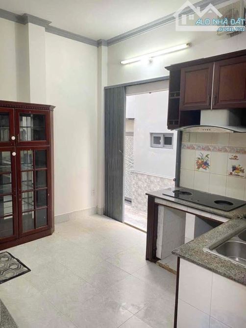 Cho Thuê Nhà Nguyên Căn Hẻm Đường Lê Văn Sỹ Phú Nhuận Cũ - 3