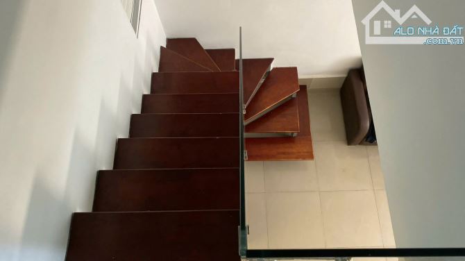 Bán nhà đường Bành Văn Trân, 3.3x9m, 2 tầng, giá 4.19 tỷ tl - 3