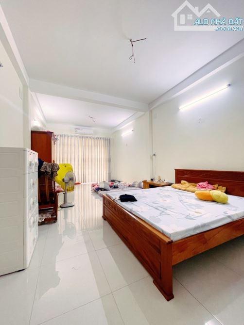 Bán nhà Đô Đốc Long, Tân Phú - DTSD 265m2, 4 Tầng, Hẻm 5m xe hơi vào nhà - 3