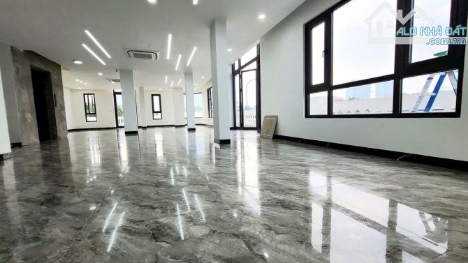 SIÊU PHẨM BUILDING 7 TẦNG - LÔ GÓC - SIÊU KINH DOANH - DÒNG TIỀN 200tr/Tháng (C - 4