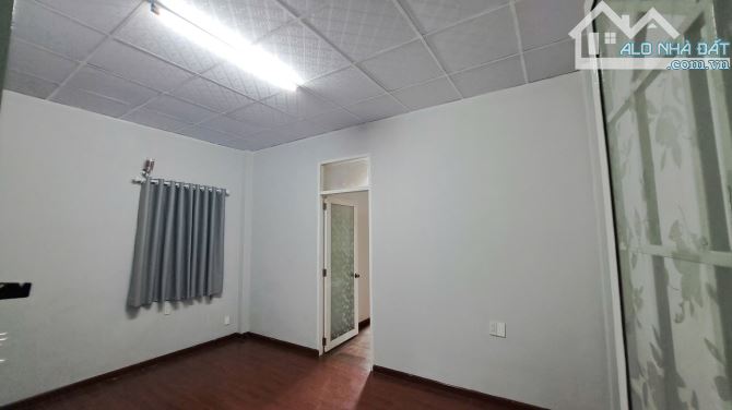 siêu phẩm nhà phố 2 tầng, mặt tiền gò găng, giá chỉ 4,3 tỉ - 4
