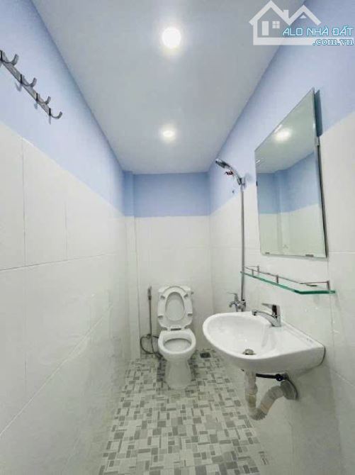 Quận Tân Bình-Nhà đẹp-Hẻm ô tô 5M-Giáp Q10, Q3-Cách Mạng Tháng Tám-P5-60m2-4x15-2tầng - 4