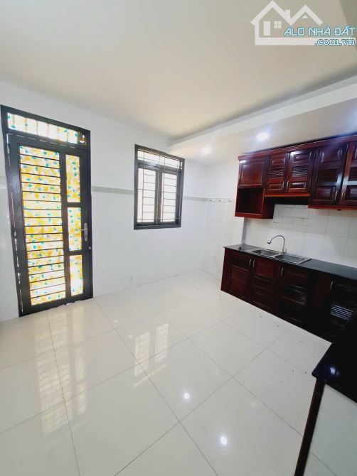 Quận 11-Nhà đẹp-Hẻm ô tô 6M-Gần CV Đầm sen-Sát MT Hoà Bình-P5-54m2-4x14-4tầng-6PN - 4