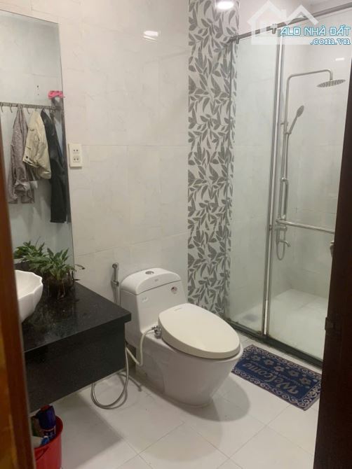 Bán Căn 1T3L Gốc MTKD đs 9 p. Linh Tây, quận Thủ Đức TPHCM. 160m2 sẵn thu nhập 23 tỷ TL - 4
