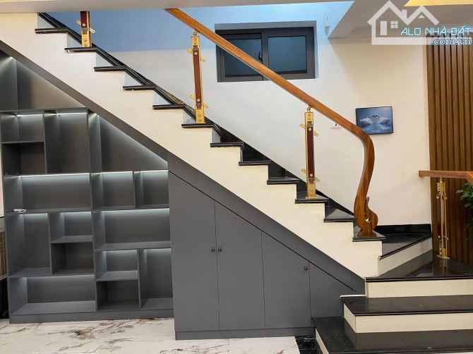 TIN NÓNG BÁN GẤP NHÀ PHỐ MỚI 3PN 3WC GẦN CẦU TRÀM – LONG AN – 103M² – GIÁ 2 TỶ 370 – SHR – - 4