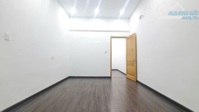BÁN NHÀ ĐẸP 2 TẦNG MẶT TIỀN TRẦN NGUYÊN HÃN, PHƯỜNG NHA TRANG - GIÁ CHỈ 7,2 TỶ - 4
