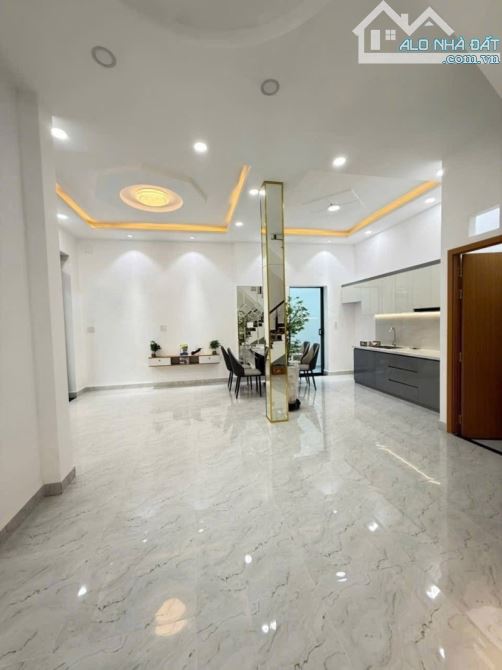 Nhà 3 Tầng Mới Đẹp Hẻm Ô Tô - Ngang 7.5m - Bình Trưng Tây Thủ Đức. Giá 5.6 tỷ TL - 4