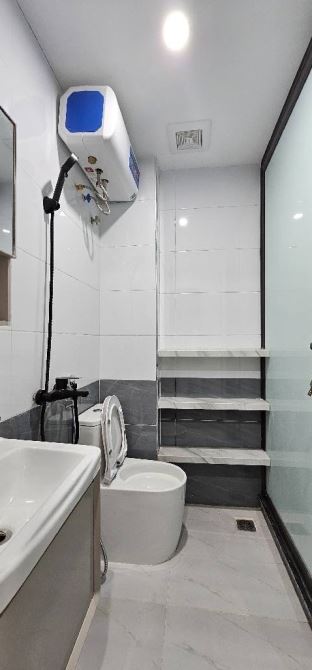 MẶT NGÕ THÁI HÀ.Ô TÔ ĐỖ CỬA-6 TẦNG THANG MÁY-26M2-MT 3.3M GIÁ CHỈ 10,3TỶ - 4