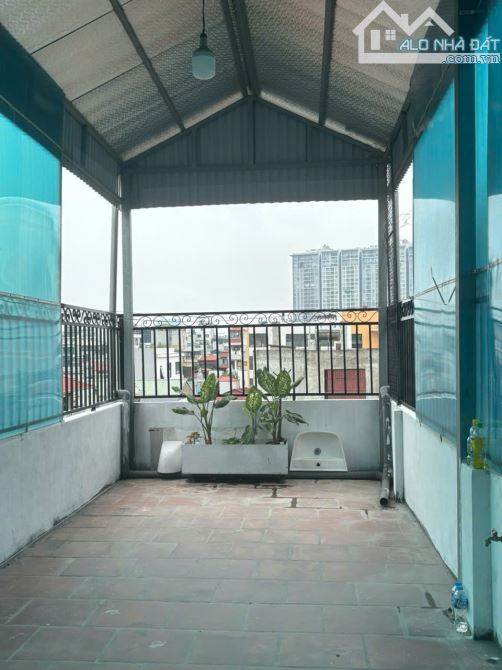 Cho thuê nhà Mặt Phố Đội Cấn, 7 tầng x 70m2, mặt tiền  3.9m, Spa, Trung tâm, VPcty - 4